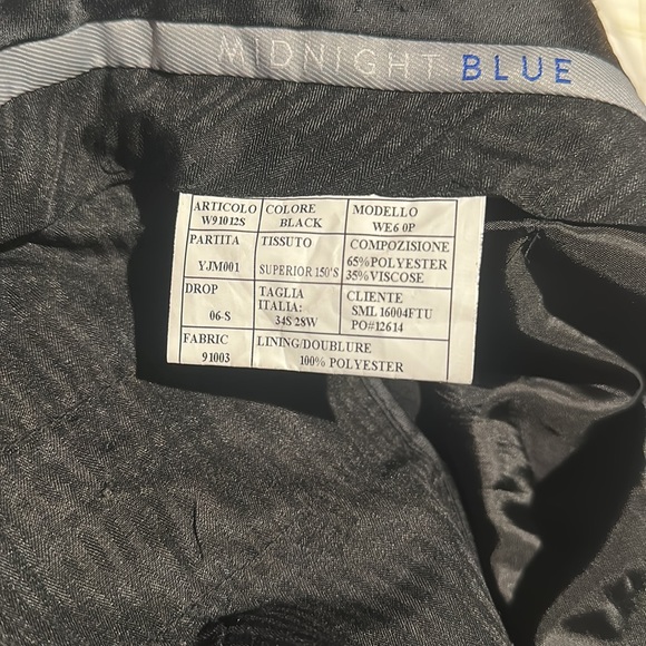 Black full suit - Picture 6 of 13